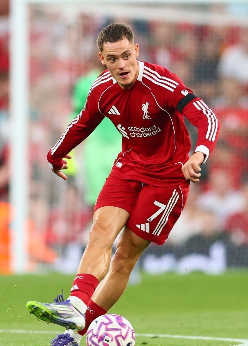 荷甲倒计时，利物浦清晨止住颓势，细节引发关注，震撼外界，赛季目标并未改变的简单介绍