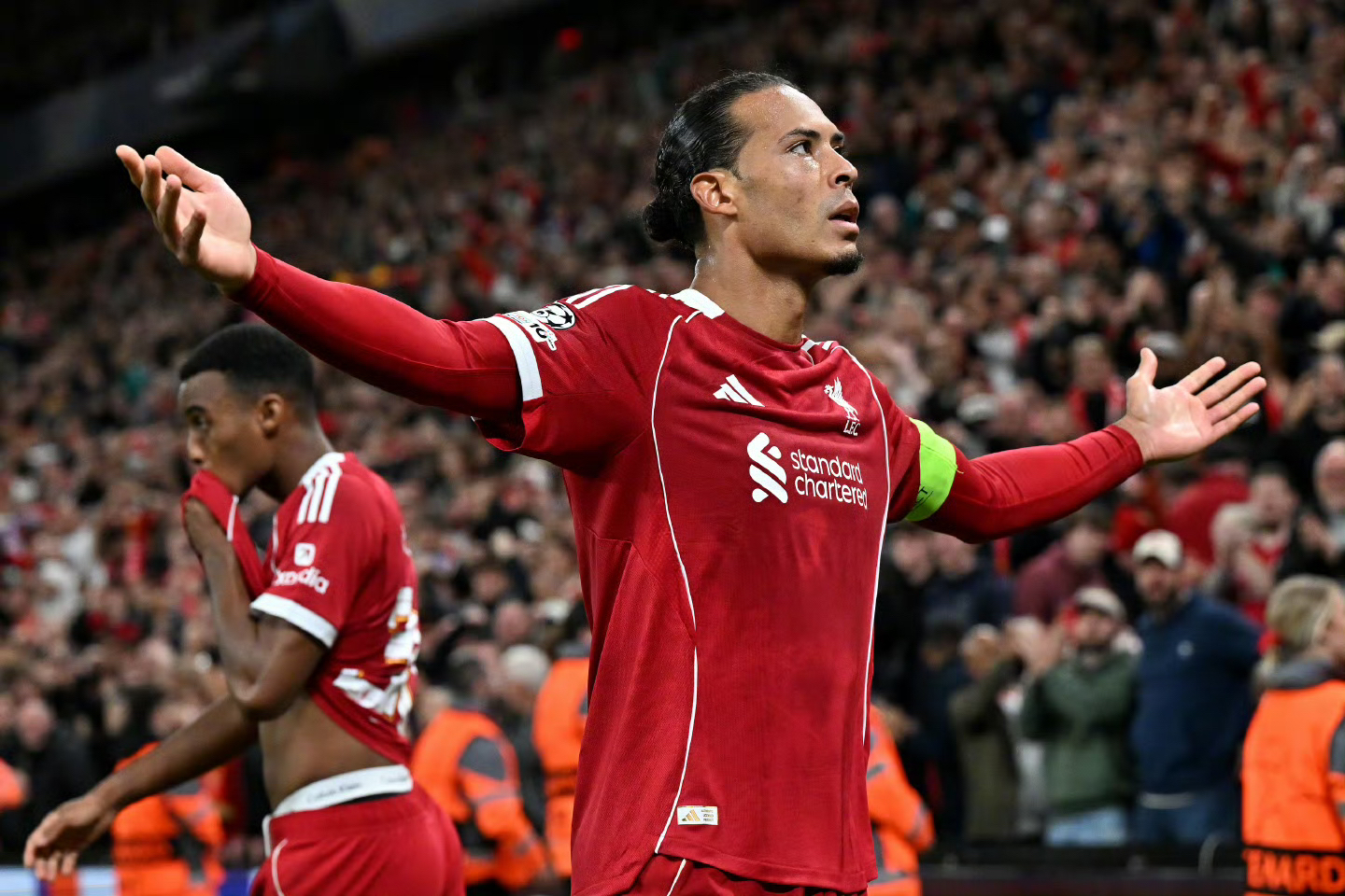 荷甲倒计时，利物浦清晨止住颓势，细节引发关注，震撼外界，赛季目标并未改变的简单介绍